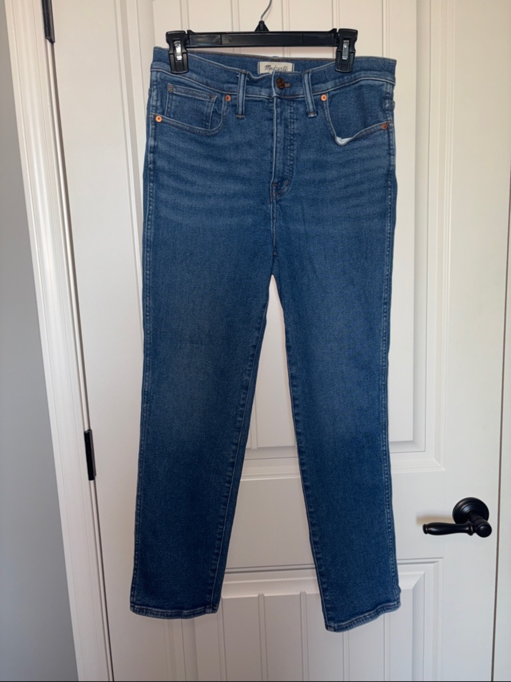 Madewell Straight-Leg Women’s Jeans in Medium Blue Wash